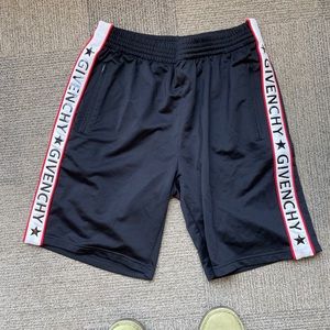 Mesh athletic givenchy 9” inseam (knee length) size medium
